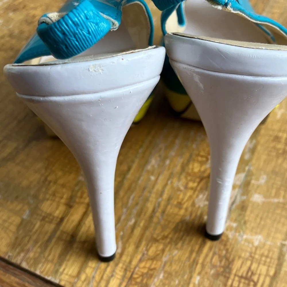 Nicole Lee Vibrant Blue Peep-Toe Heels - Picture 3 of 6